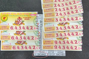 Người dân Bình Thuận lại trúng xổ số kiến thiết 13 tờ đặc biệt, 117 tờ an ủi 