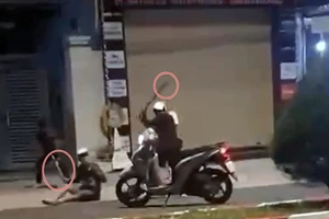 Truy bắt nhóm thanh niên truy sát người trên đường phố