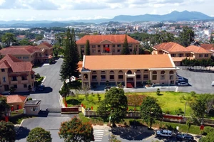 Hoàn thiện Đề án thành lập Đảng bộ tỉnh Lâm Đồng mới trước ngày 30-5