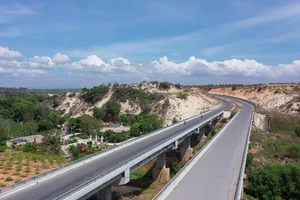 Tỉnh Bình Thuận kiến nghị các vấn đề lớn trước khi sáp nhập với Đắk Nông, Lâm Đồng