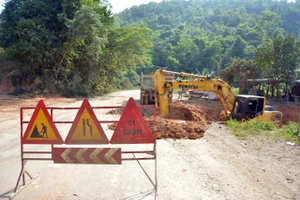 Phó Chủ tịch tỉnh Lâm Đồng: 'Dự án nâng cấp Quốc lộ 28B cực kỳ chậm'