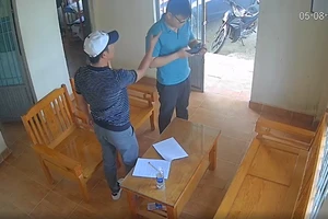 Báo cáo nhanh vụ trạm trưởng bảo vệ rừng bị đe dọa ngay tại trụ sở