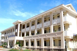 1 tin nhắn khiến hàng ngàn phụ huynh ở Lâm Đồng lo lắng