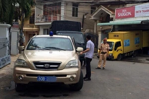 Lâm Đồng: Chấn chỉnh xe biển số xanh vượt ẩu, vi phạm giao thông