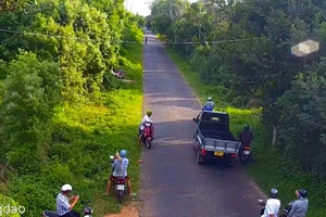 Khởi tố người đàn ông đe dọa chém người giữa đường tại đặc khu Phú Quý
