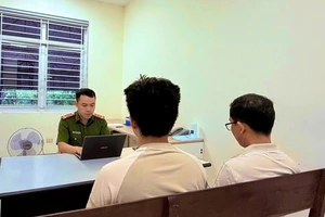 30 phút chạy đua giải cứu 3 sinh viên bị 'bắt cóc online'