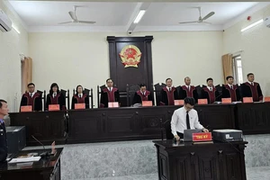 Bị cáo đã chết 3 ngày nhưng vẫn bị kết án 12 tháng tù: Toà huỷ án sơ thẩm