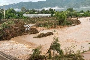 Tìm thấy thi thể bé gái 13 tuổi bị lũ cuốn trôi ở Lâm Đồng
