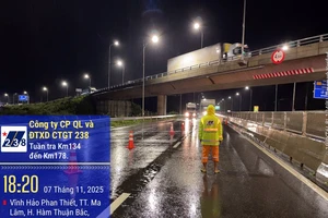 Cao tốc Vĩnh Hảo - Phan Thiết lưu thông bình thường sau 3 giờ ngập nước