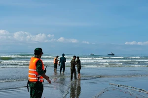 Huy động biên phòng, công an tìm kiếm du khách mất tích tại vùng biển Kê Gà