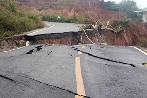 Cục Đường bộ yêu cầu tập trung sẵn sàng ứng phó với kịch bản xấu nhất