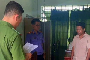 Lâm Đồng: Bắt khẩn cấp cán bộ chiếm đoạt 500 triệu đồng tiền quỹ Uỷ ban MTTQ xã Phan Sơn