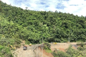 Công an đang giải mã những bí ẩn trong vụ TNGT do đá rơi trên đèo Đại Ninh