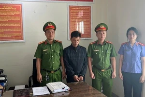 Cựu nhân viên showroom ô tô làm giả ảnh chuyển khoản để lừa đảo