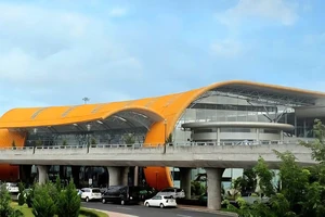 Vì sao sân bay Liên Khương phải đóng cửa 6 tháng để sửa chữa?