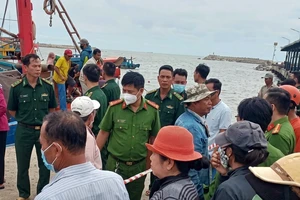 Chuyến đi biển định mệnh và lá đơn bãi nại của người vợ mất chồng