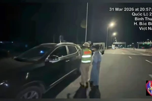 Giao xe cho nữ tài xế chạy quá tốc độ, chủ xe bị phạt nặng