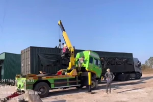 Chở quá tải 126% trên cao tốc, tài xế và chủ xe bị 77 triệu đồng