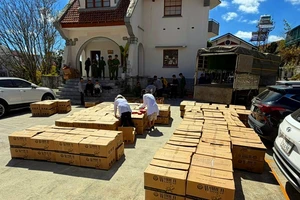 Bộ Công an khen thưởng công an Lâm Đồng triệt phá vụ sản xuất cà phê bẩn 