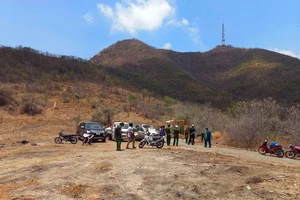 Triệu tập đại diện công ty liên quan vụ ô tô rơi xuống núi Tà Zôn 3 người tử vong