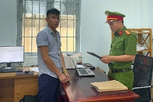 Rao bán đất rồi chiếm đoạt tiền cọc, nghi can lừa đảo bị bắt sau 3 năm bỏ trốn