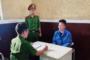 Khởi tố chủ tiệm cầm đồ SIN 8386 chiếm đoạt 10 tỉ đồng của nhiều người