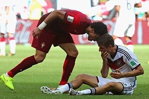 Mourinho chỉ trích Pepe thậm tệ: “Cậu ta không phải người Bồ Đào Nha”