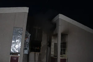 Cháy tại lầu 5 khu chung cư Mười Mẫu ở TP HCM