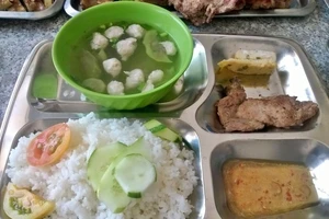 Doanh nghiệp tư nhân nối quán cơm Nụ Cười 2.000đ ra Ninh Thuận