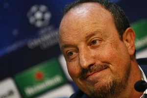 Chưa về Real Madrid, Benitez đã muốn mua siêu sao của đội bóng cũ