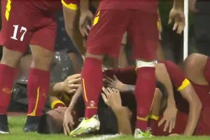 Công Phượng tỏa sáng, U23 Việt Nam đè bẹp U23 Malaysia