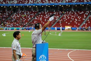 Thư SEA Games 28: Người bắn súng lệnh