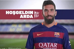 Vượt Chelsea, Barcelona mua tân binh giá 29 triệu bảng