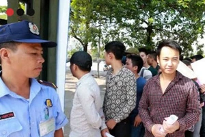 Vé xem trận Việt Nam - M.C chưa có nhiều người mua