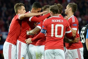 M.U sau trận thắng Brugge: Rooney cần 'bạn', Depay quá đáng sợ