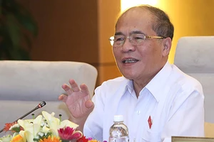 Giám sát chỉ qua báo cáo, sao được?