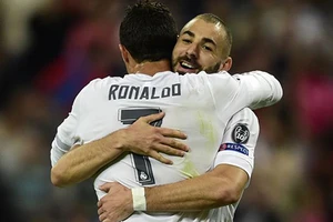 Real Madrid đã sẵn sàng bán Ronaldo và Benzema