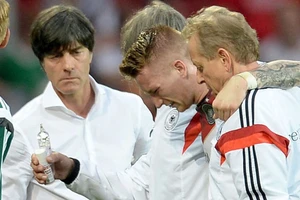 Đội hình siêu sao lỡ hẹn với Euro 2016: Đủ mặt anh tài