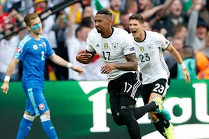 Đức 3-0 Slovakia: ‘Xe tăng’ thẳng tiến!