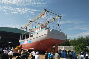 Quảng Nam: Hạ thủy tàu vỏ thép hơn 18 tỉ đồng