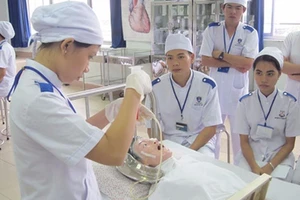 Bác sĩ tương lai được đào tạo theo mô hình 6+3