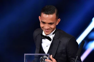 Xem bàn thắng đẹp nhất năm 2016