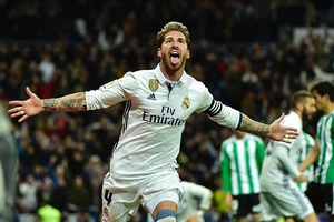 Ramos lại hóa người hùng, Real ngược dòng kinh điển