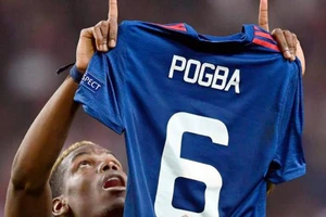 Tỉ phú Trung Quốc tung 'tiền tấn' mua lại MU