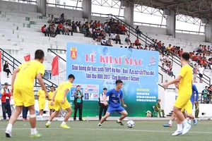 Khai mạc giải bóng đá học sinh Hà Nội