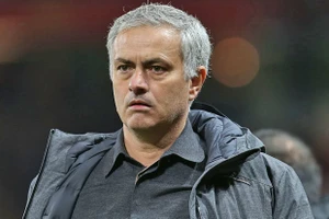 MU ra điều kiện gây sốc với Mourinho