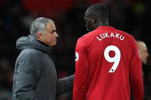 Lukaku tịt ngòi, Mourinho giải thích kỳ lạ