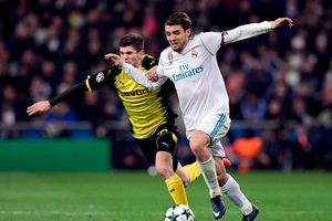 MU chuẩn bị 27 triệu bảng Anh mua sao Real Madrid