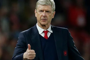 Wenger ‘chốt’ điều kiện và thời gian bán Sanchez cho MU