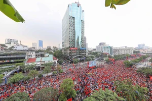 U23 VN giao lưu sân Thống Nhất: Bùi Tiến Dũng vắng mặt?